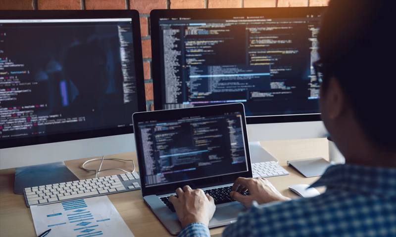 数据科学选型:R与Python如何赋能静海县网站建设?